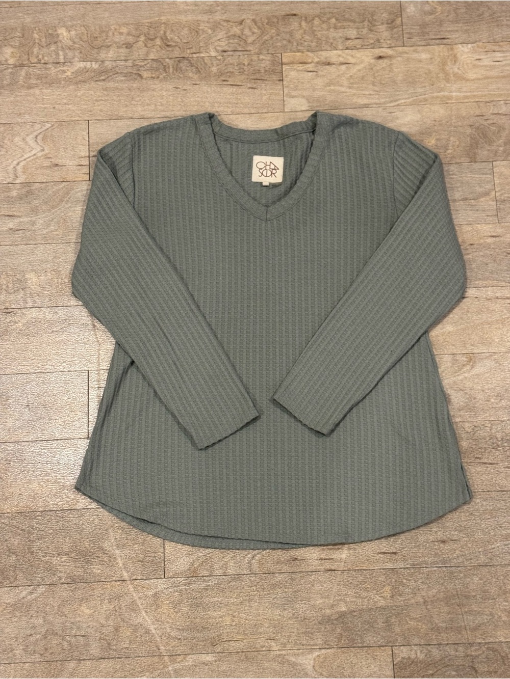 Chaser Long Sleeve V Neck Waffle Knit Thermal Top Sage Green Size Medium